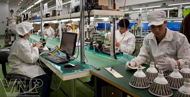 Dây chuyền sản xuất thiết bị LED tại nhà máy Công ty CP Công Nghệ Led Fawookidi